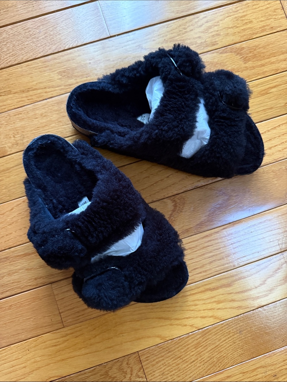 NWOT Birkenstock Black Shearling Slide Sandals